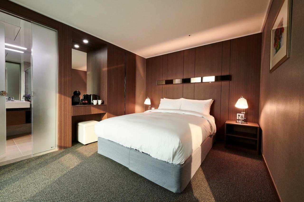 New Raon Stay Jinju Extérieur photo